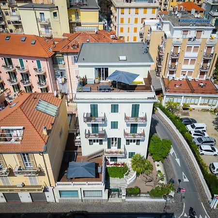 Residence San Marco Suites&Apartments アラッシオ エクステリア 写真