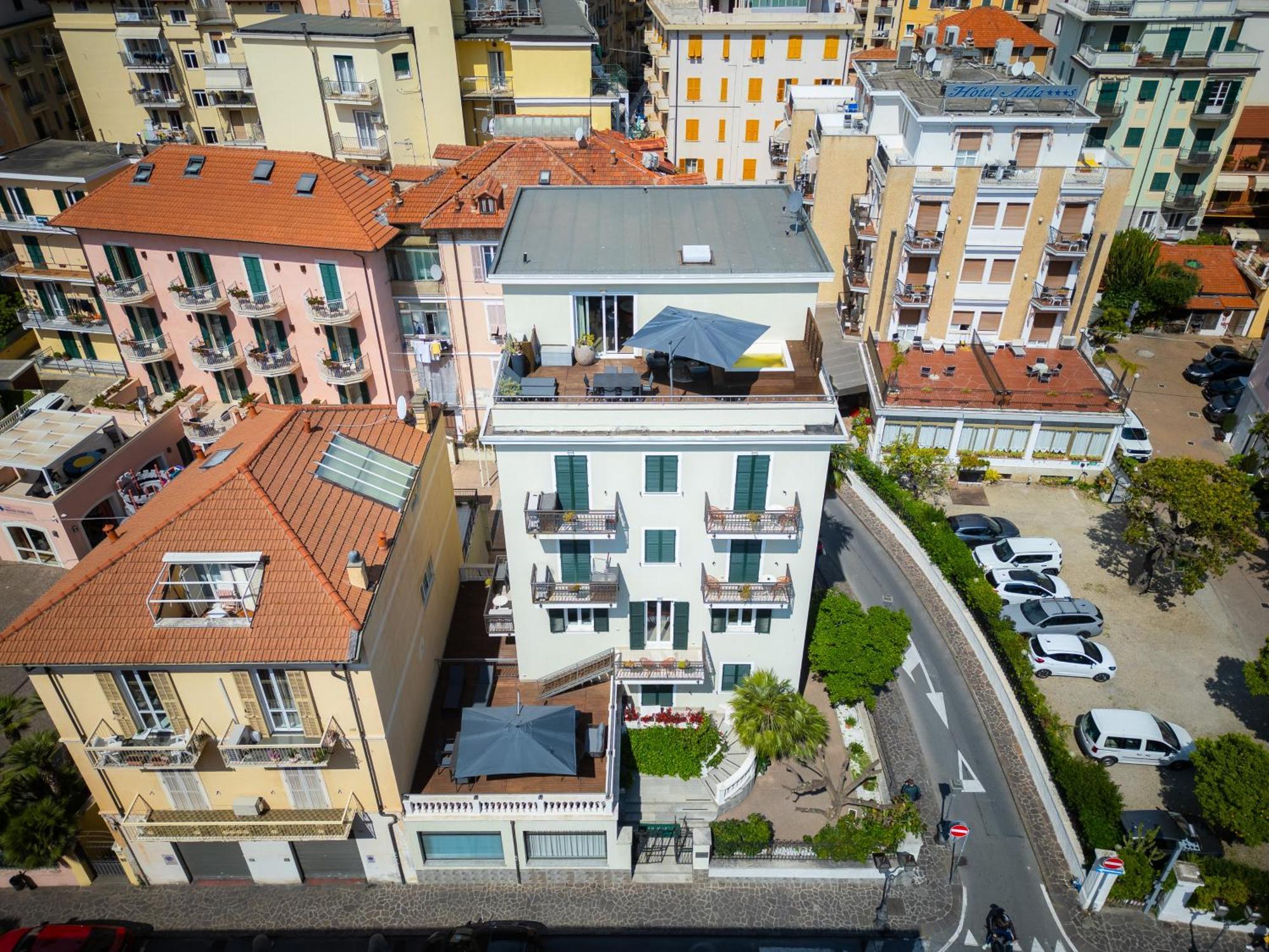 Residence San Marco Suites&Apartments アラッシオ エクステリア 写真