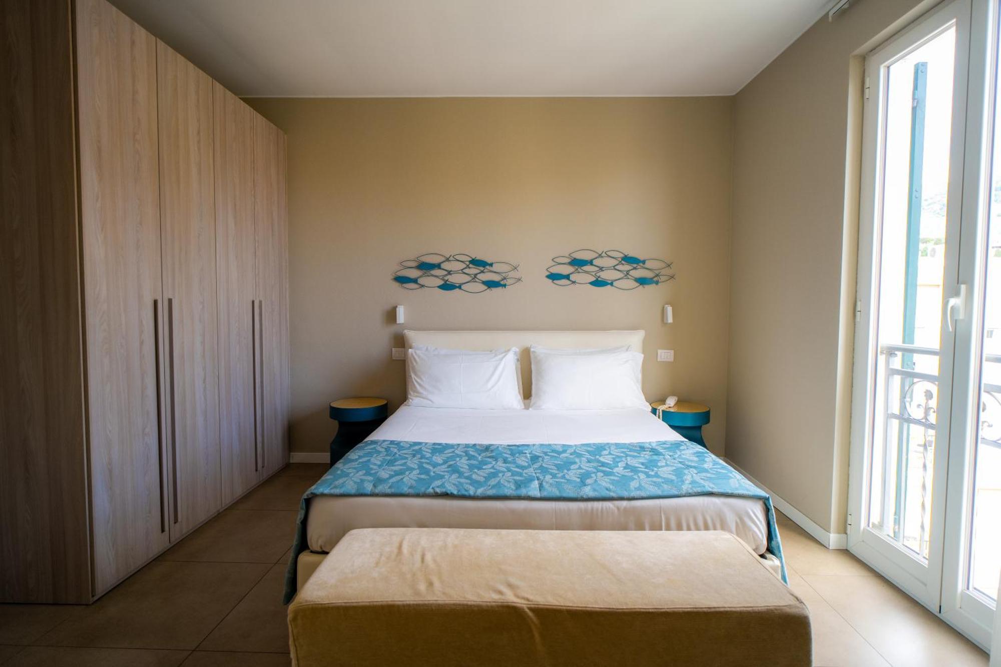 Residence San Marco Suites&Apartments アラッシオ エクステリア 写真