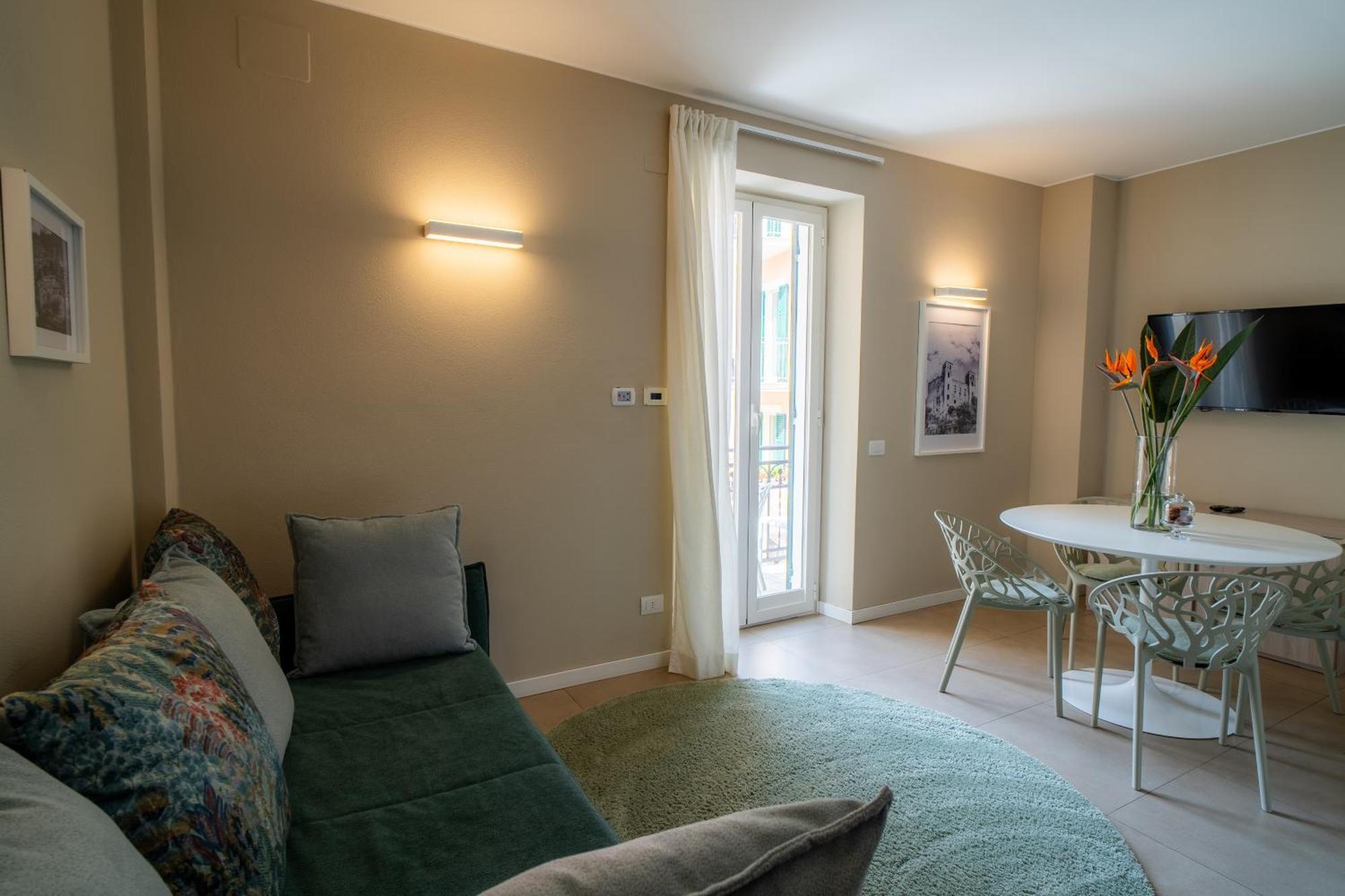 Residence San Marco Suites&Apartments アラッシオ エクステリア 写真