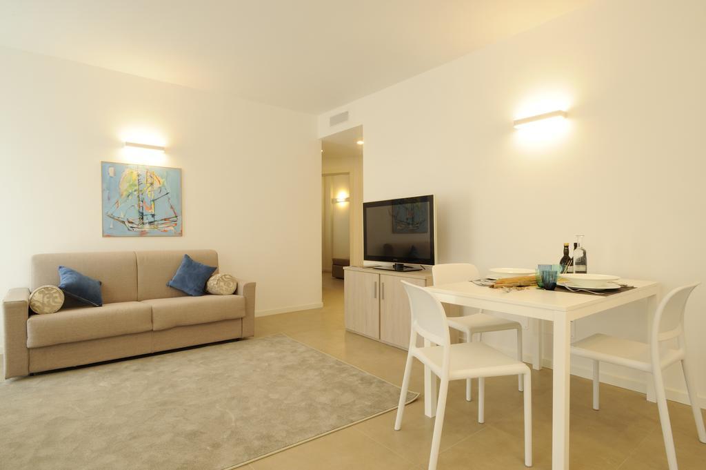 Residence San Marco Suites&Apartments アラッシオ エクステリア 写真