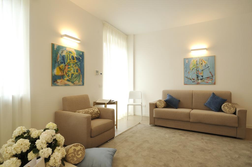 Residence San Marco Suites&Apartments アラッシオ エクステリア 写真