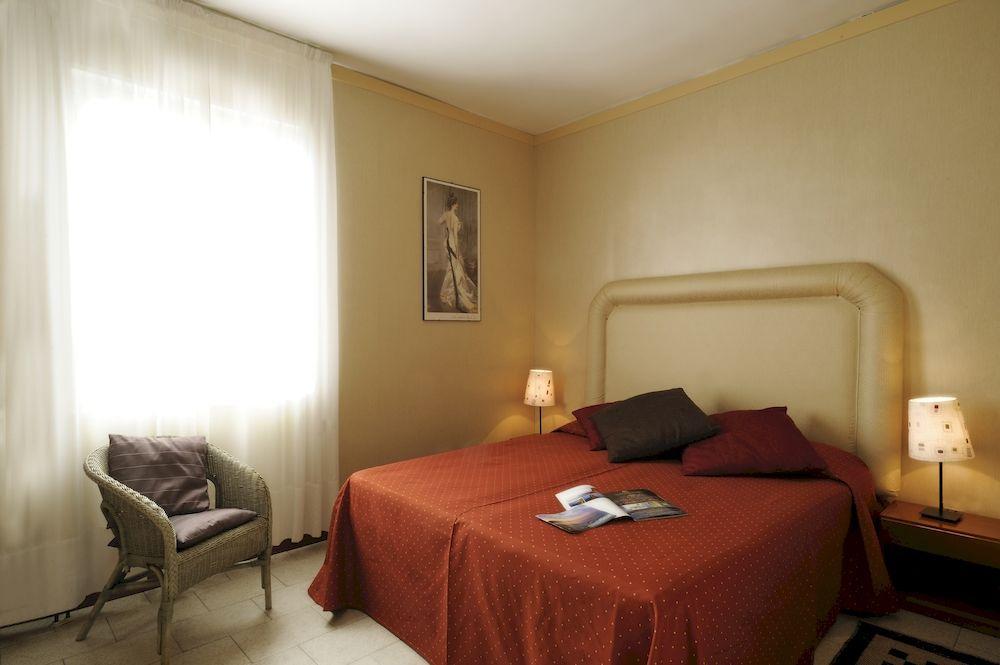 Residence San Marco Suites&Apartments アラッシオ エクステリア 写真
