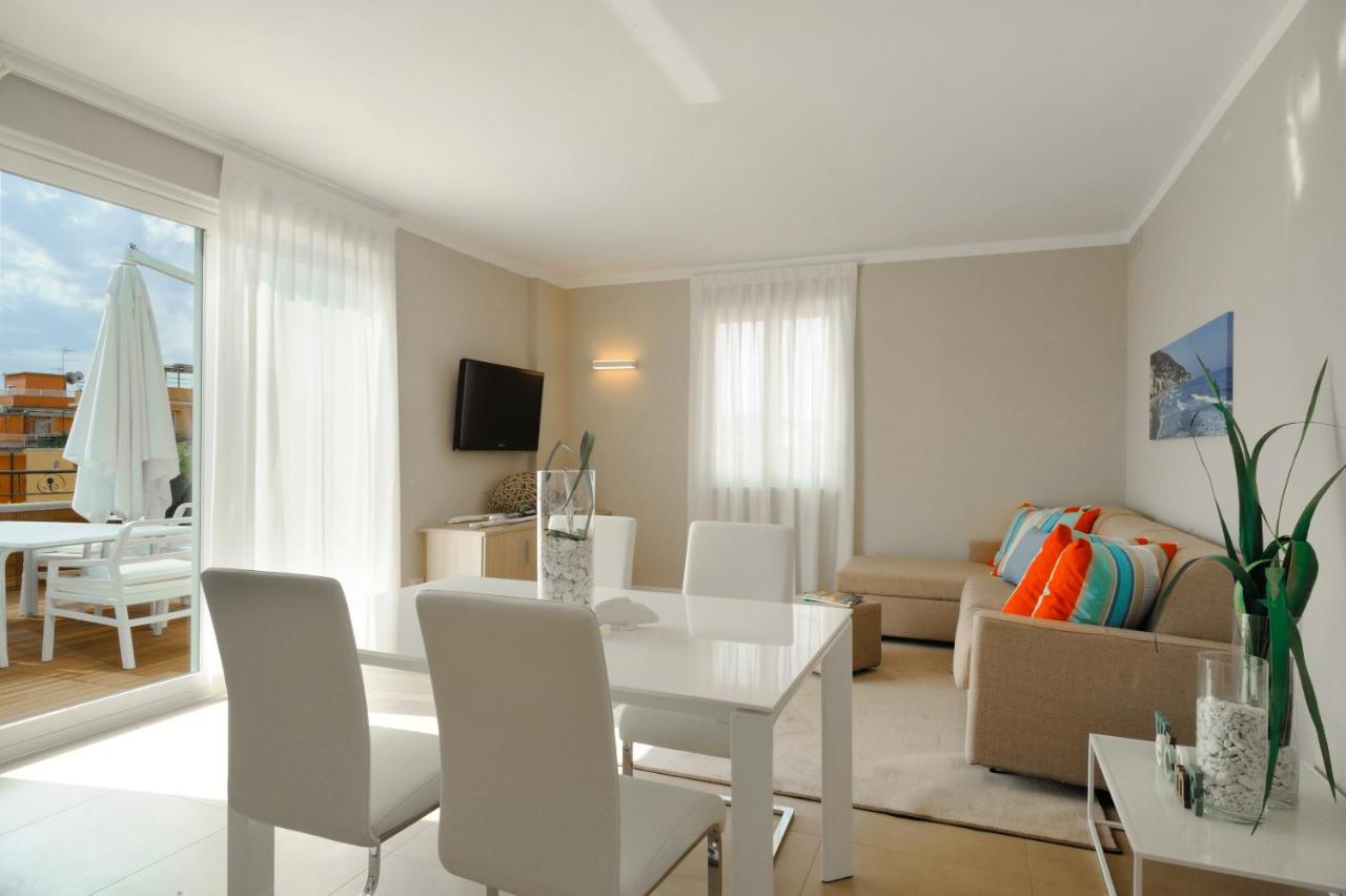Residence San Marco Suites&Apartments アラッシオ エクステリア 写真